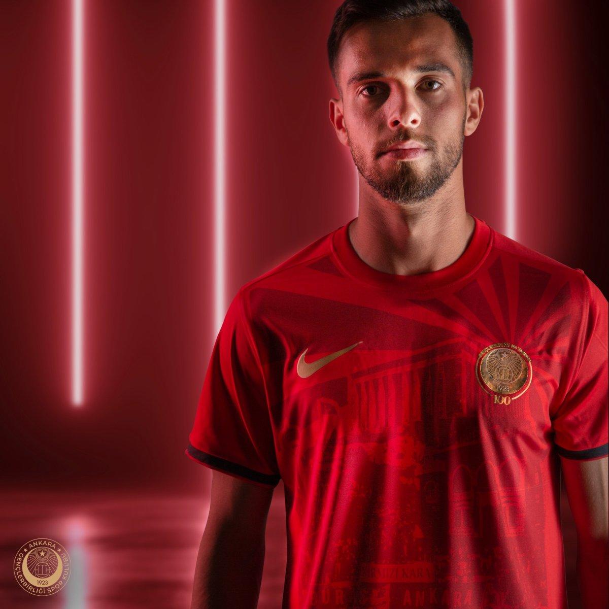 Gençlerbirliği 100'üncü yıl formasını duyurdu