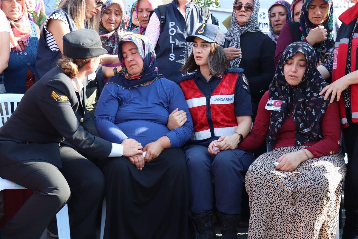 Şehit Uzman Onbaşı Mustafa Demir toprağa verildi