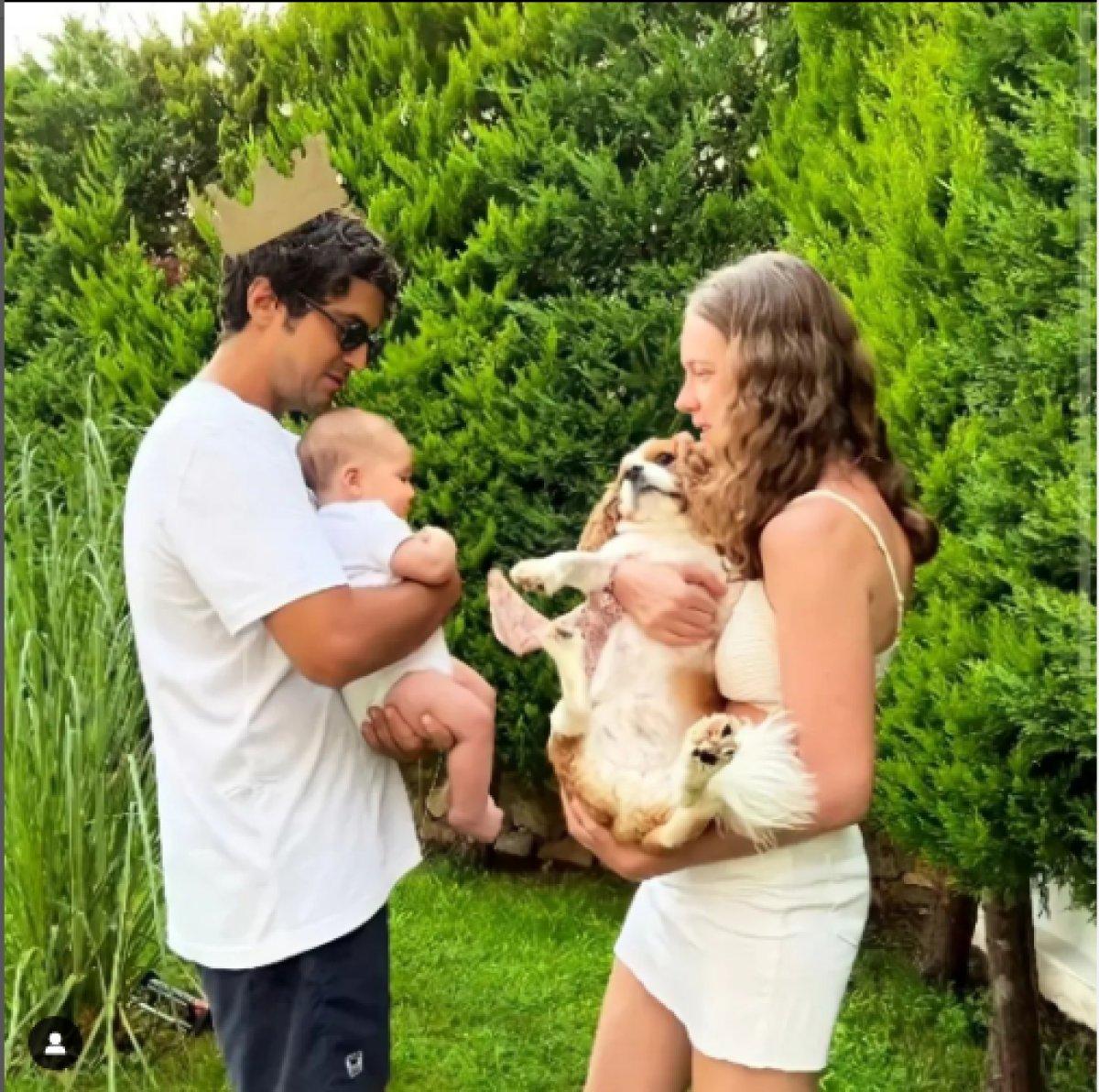 Taner Ölmez- Ece Çeşmioğlu çifti, kızlarıyla fotoğraf paylaştı