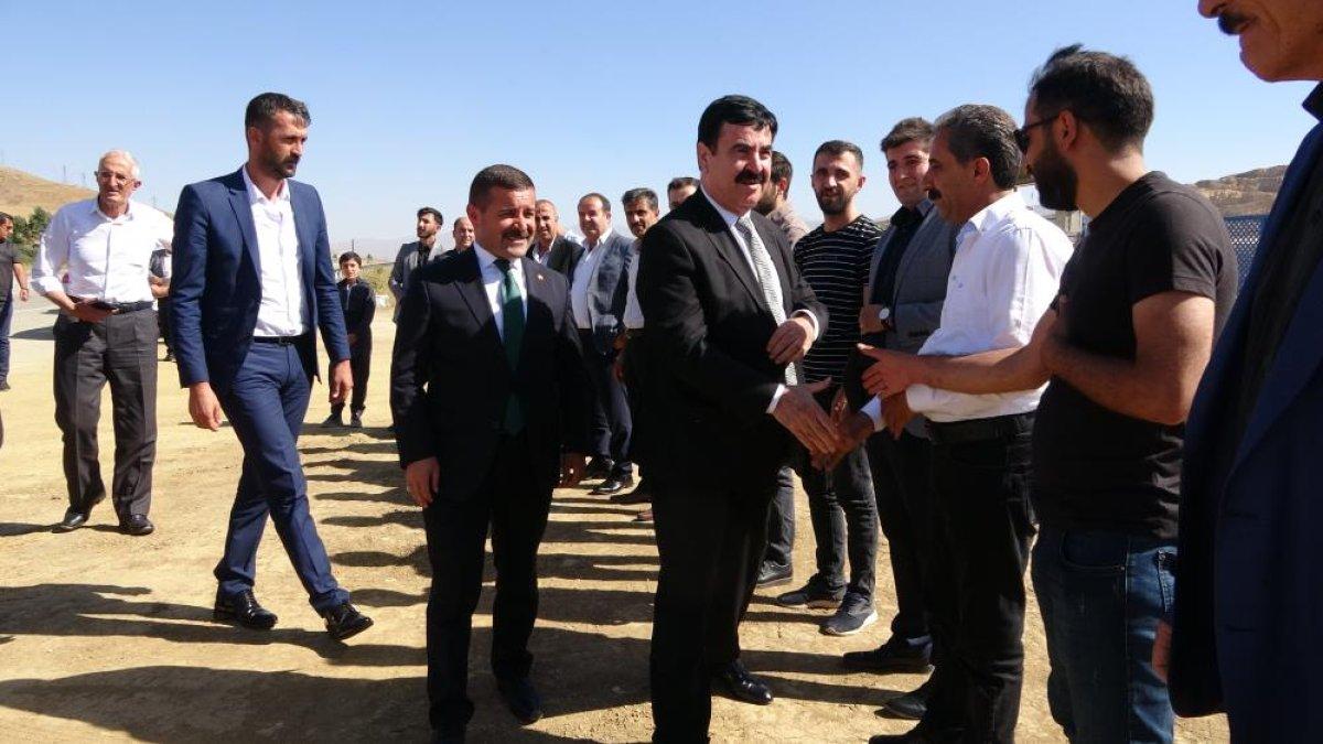 Hakkari'de aşiret liderine coşkulu karşılama