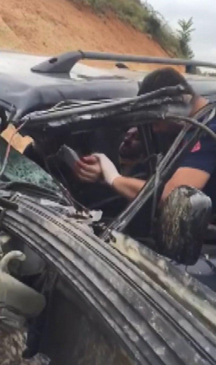 Arnavutköy’de bariyerleri aşan cip, tali yola uçtu