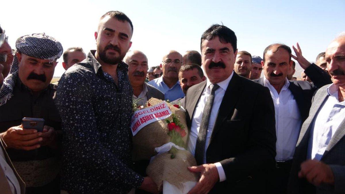 Hakkari'de aşiret liderine coşkulu karşılama