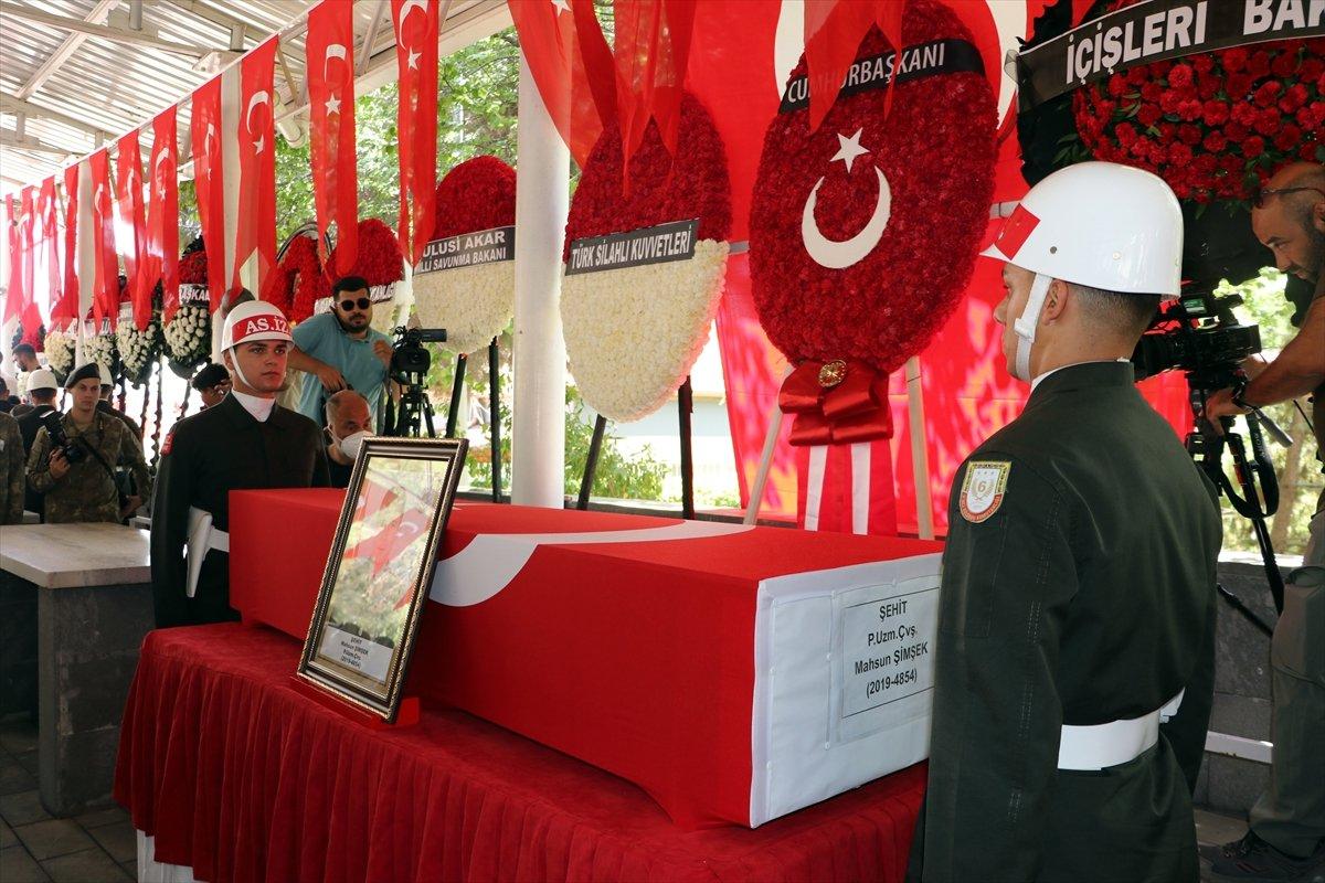 Şehit uzman çavuş Mahsun Şimşek’e veda