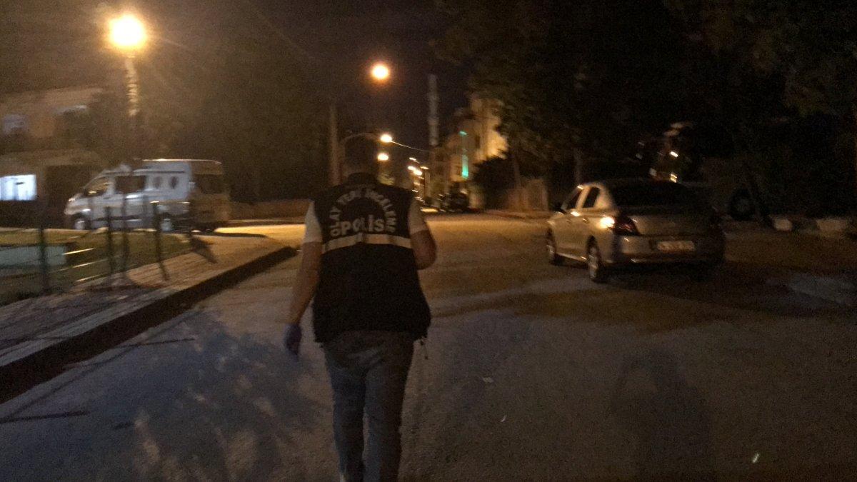 Kocaeli'de çıkan tartışmada boğazından bıçaklandı