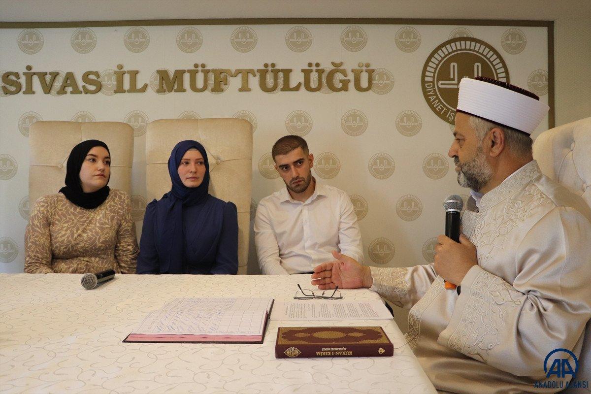 Sivas'ta Fransız genç kız, nişanlısı sayesinde İslamiyet'i seçti