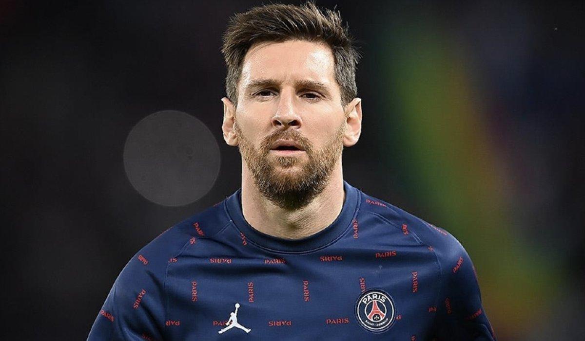 Ronaldo'nun aday olup Messi'nin olmaması şaşırttı