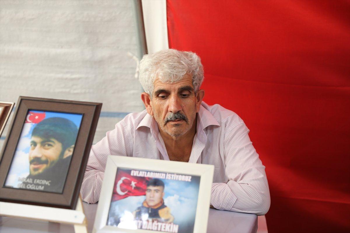 Diyarbakır anneleri nöbette: Çocuklarımız için oturuyoruz