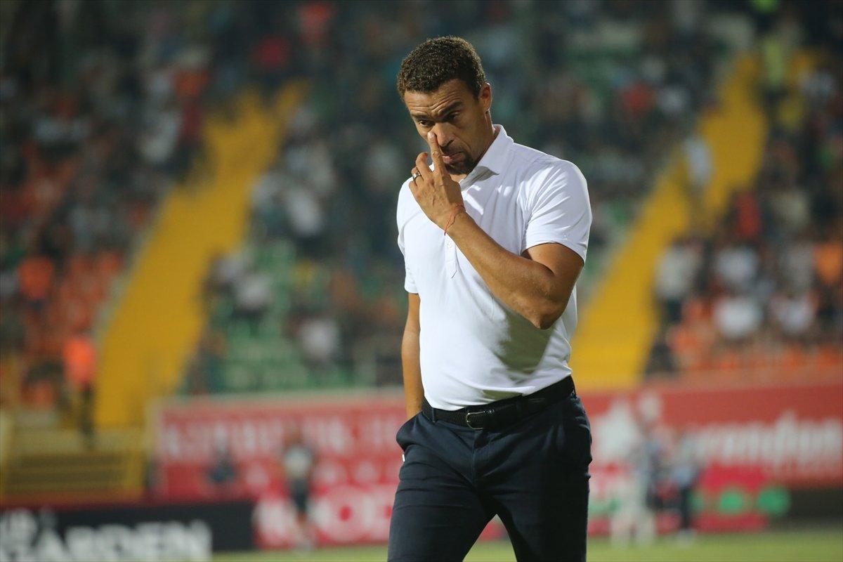 Beşiktaş, Alanyaspor ile berabere kaldı