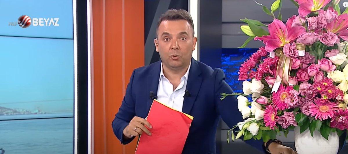 Tahir Sarıkaya'ya, Fatih Terim'in sesini taklit ederek zor anlar yaşattı