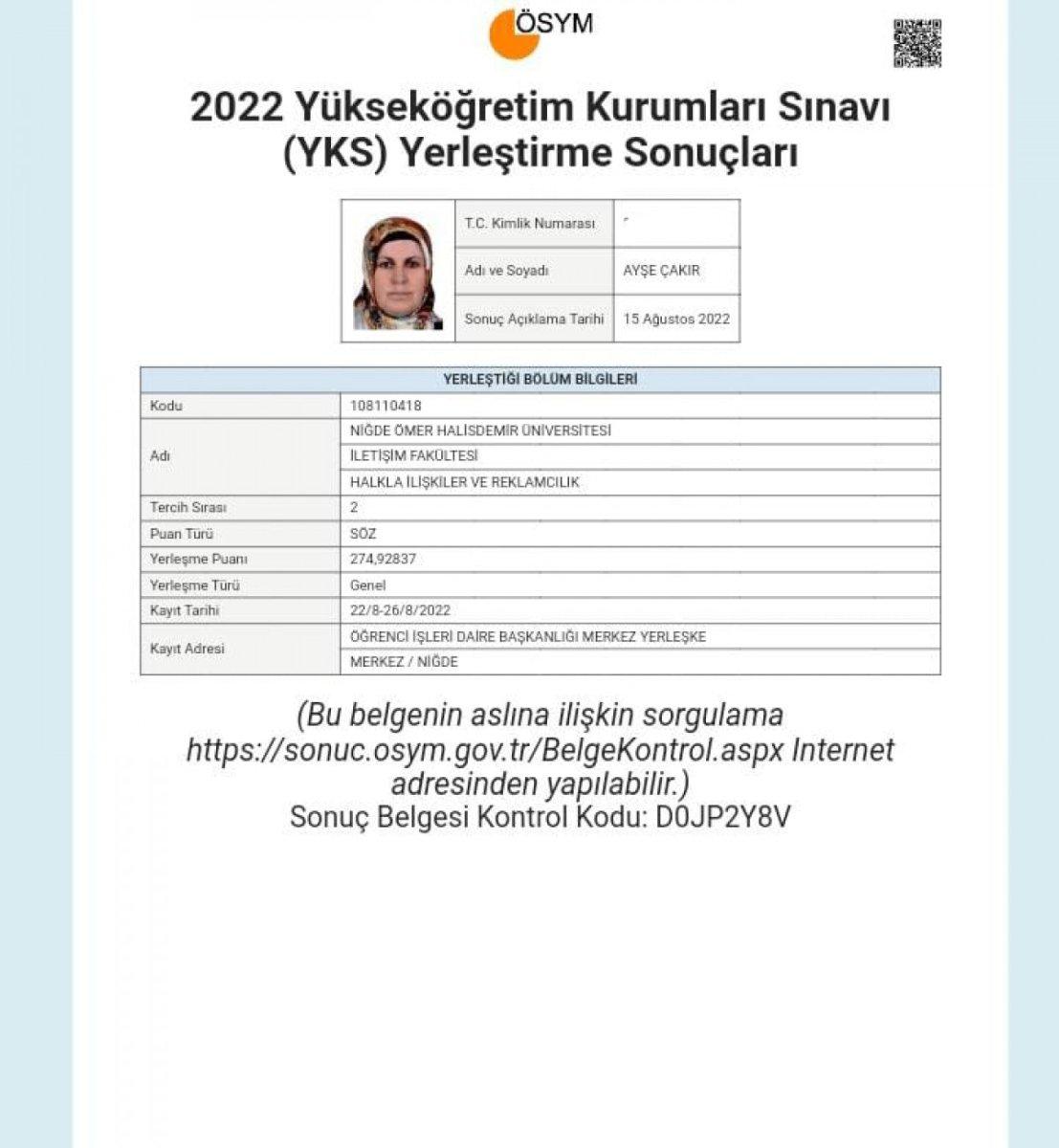 Niğde'de iki torun sahibi çift, aynı üniversitenin aynı bölümüne yerleşti