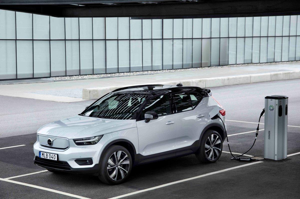 volvo xc40