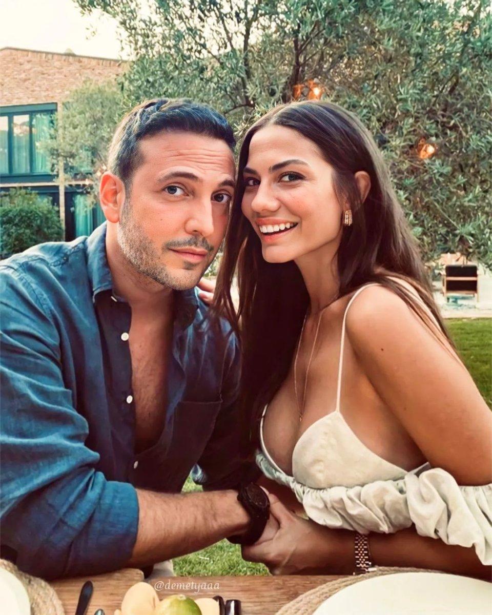 Demet Özdemir ile Oğuzhan Koç'un nikah davetiyesi