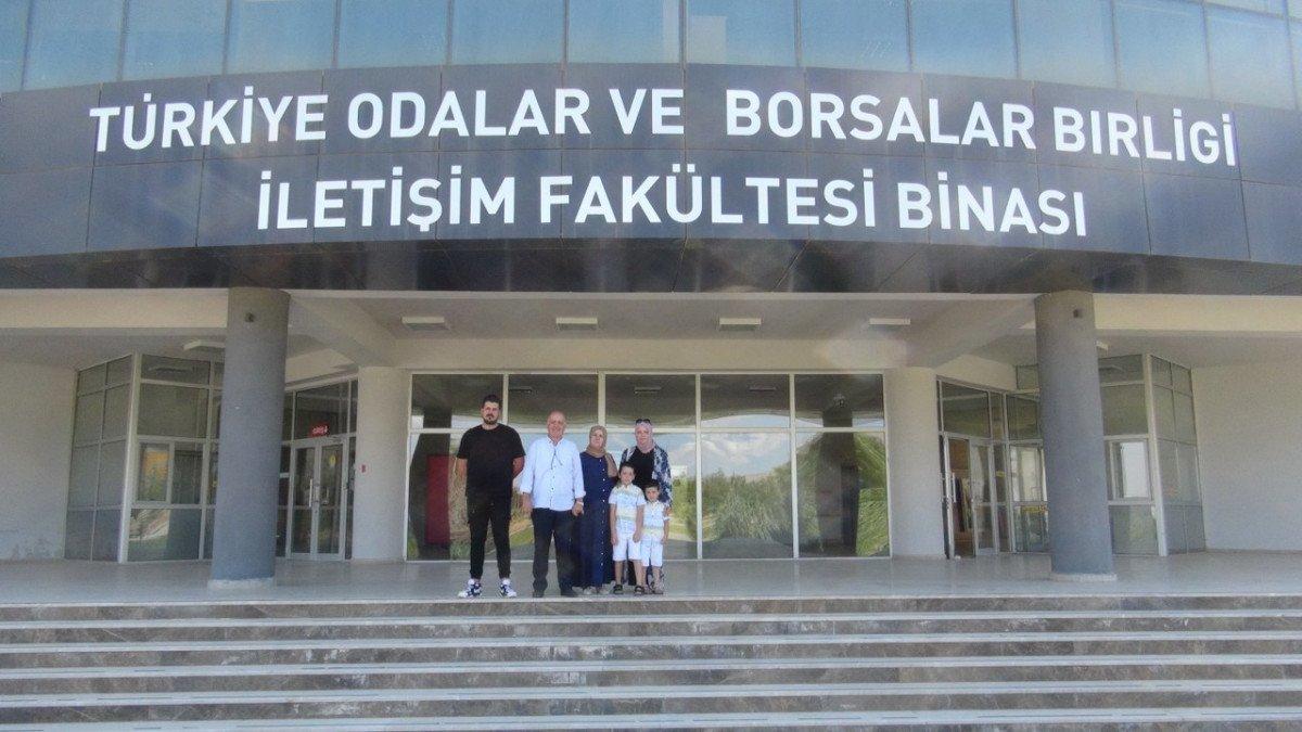 Niğde'de iki torun sahibi çift, aynı üniversitenin aynı bölümüne yerleşti