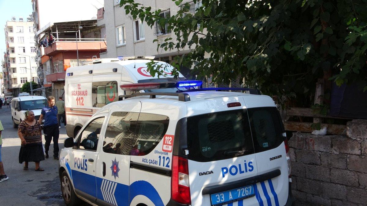 Mersin'de, tarlada 3 günlük bebek bulundu