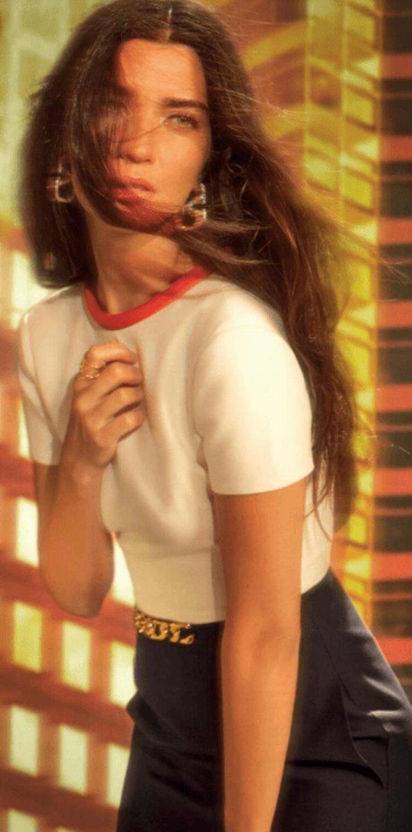 Tuba Büyüküstün: Kendimi dövüyorum