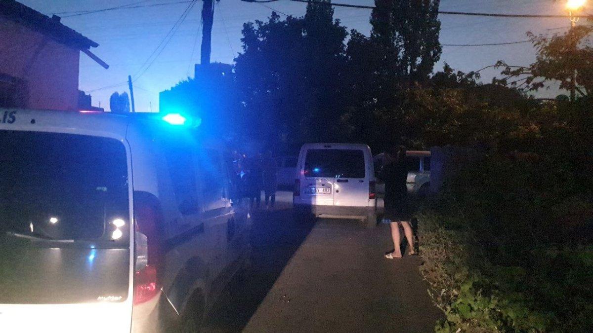 Kayseri'de şarkıcı Metin Işık ve oğlu, komşularına kurşun yağdırdı