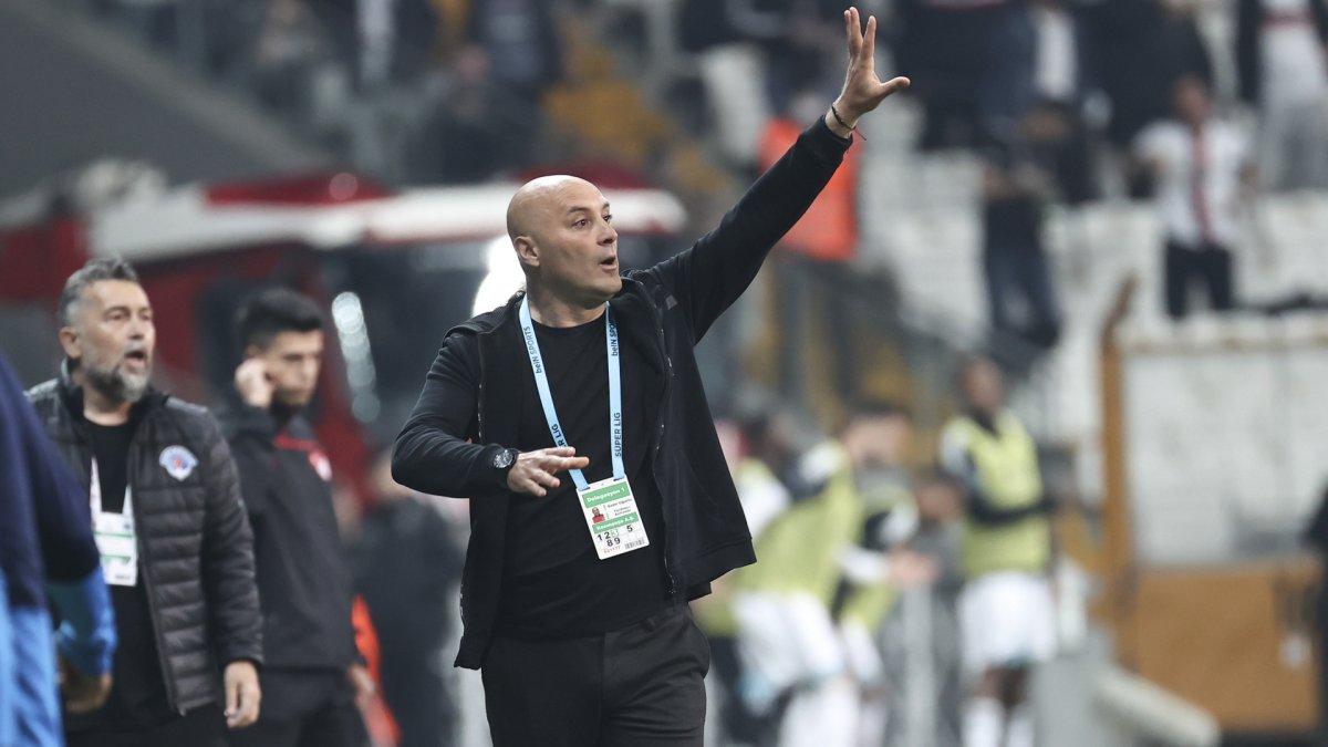 Kasımpaşa Teknik Direktörü Sami Uğurlu istifa etti