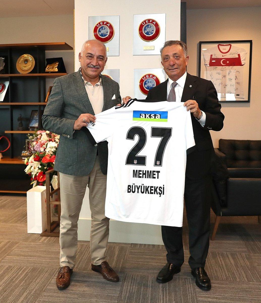 Ahmet Nur Çebi, TFF'ye çıkarma yaptı