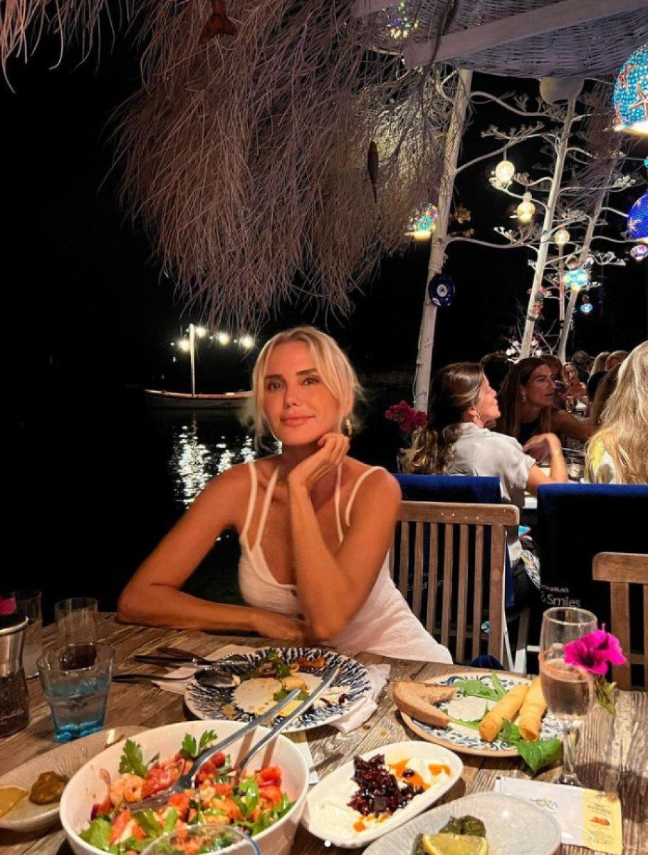 Ece Erken, arkadaşının eşiyle aşk yaşadığı haberlerini yalanladı