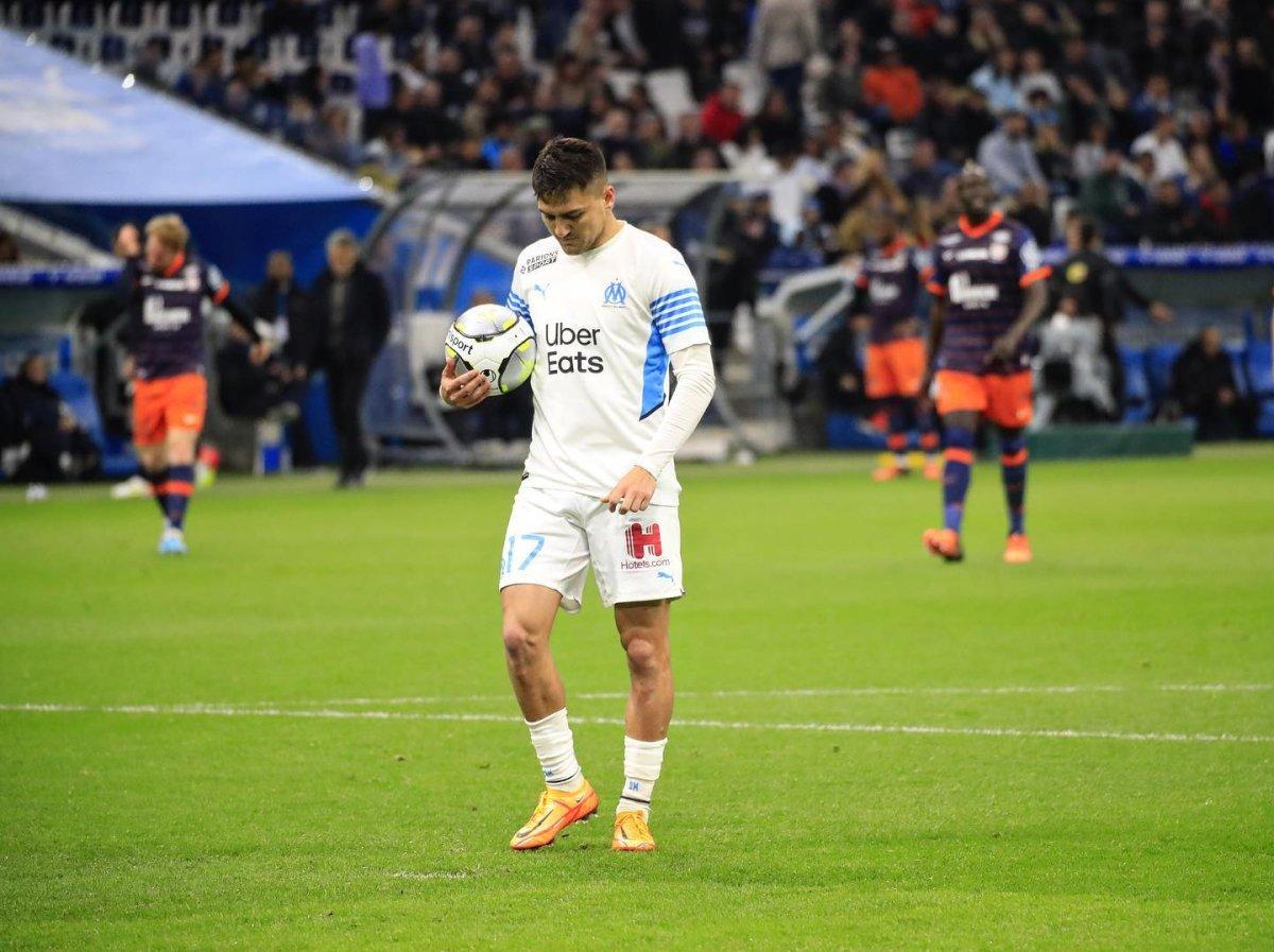 Cengiz Ünder, Aleyna Kalaycıoğlu'na yorum yazdı