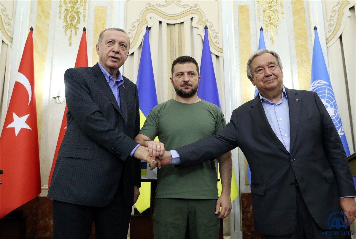 Cumhurbaşkanı Erdoğan'dan üçlü zirve sonrası açıklama