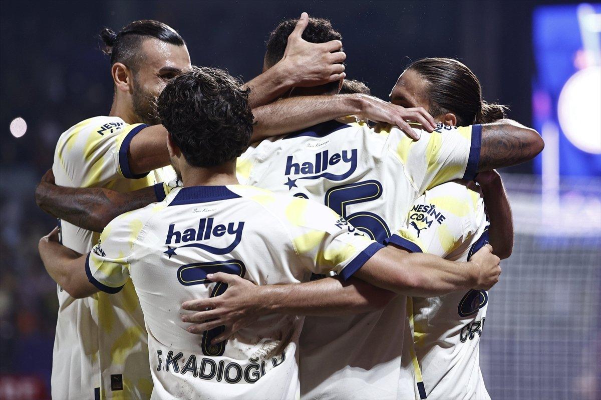 Fenerbahçe, Austria Wien'i 2-0 mağlup etti