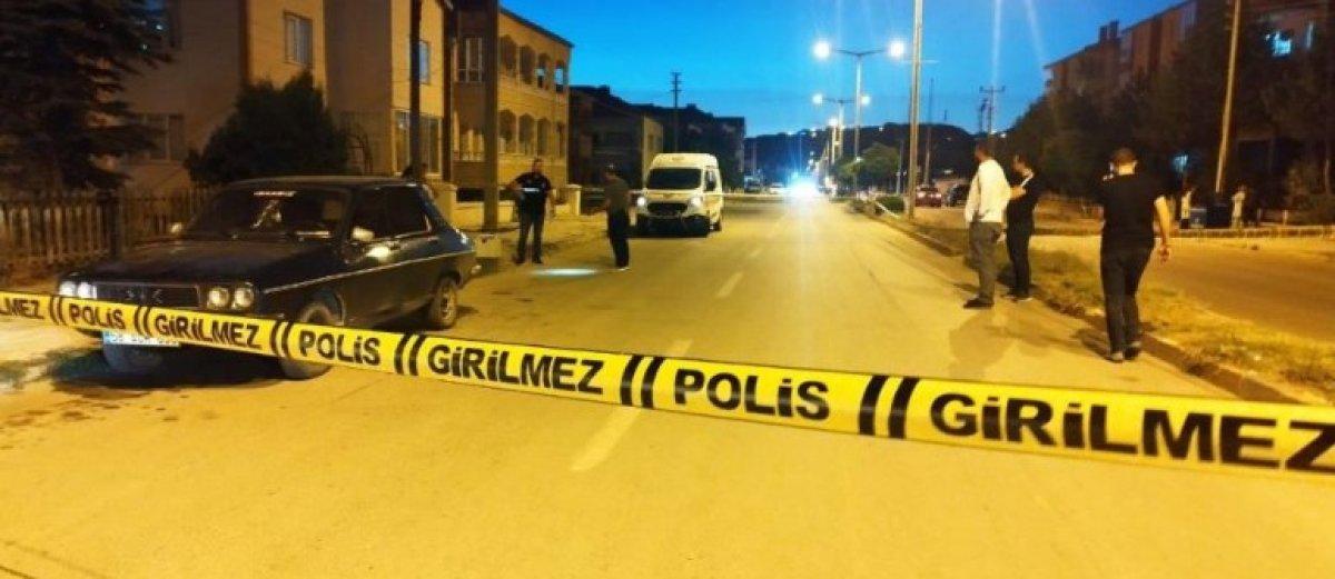 Sivas'ta bir kişi, eski eşiyle barışınca kayınbiraderleri tarafından öldürüldü