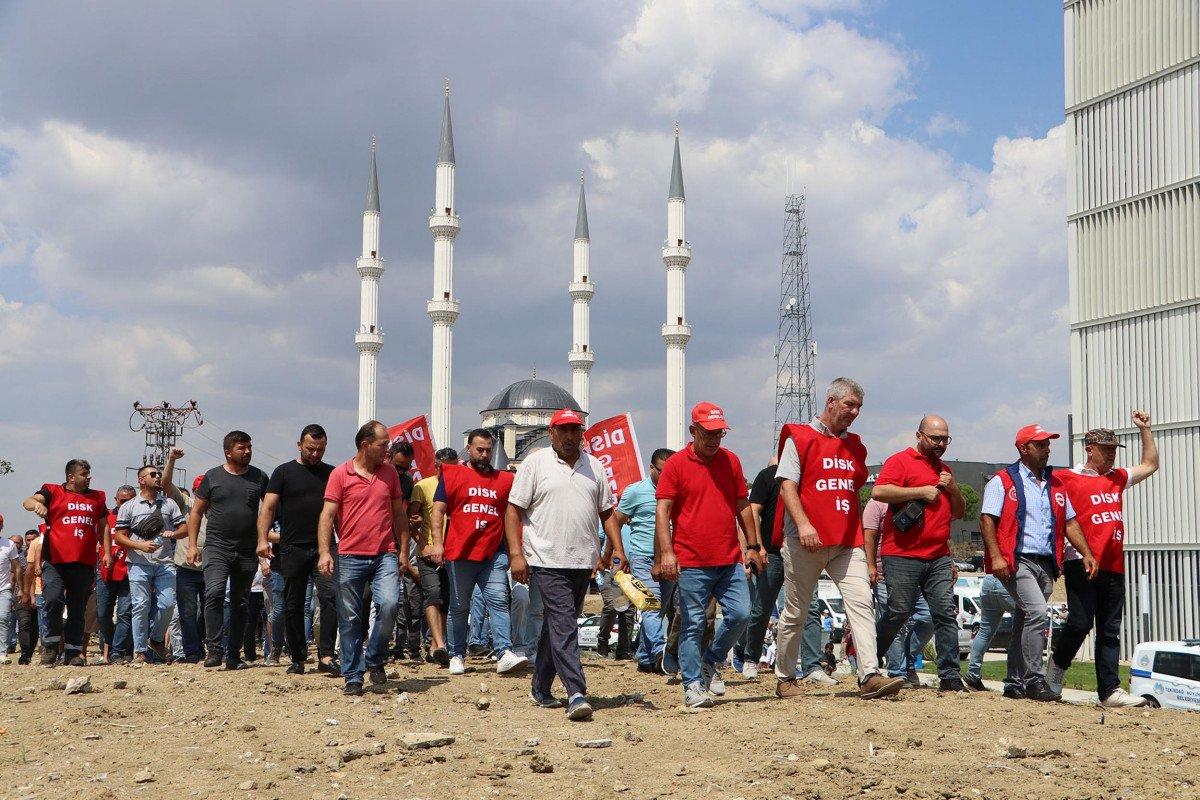 Tekirdağ'da belediye işçilerinden 'ek zam' eylemi