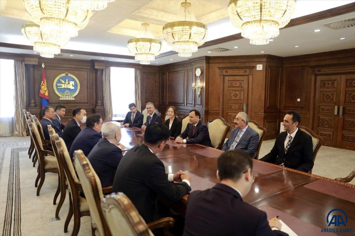 Anayasa Mahkemesi Başkanı'na Moğolistan'da devlet nişanı verildi