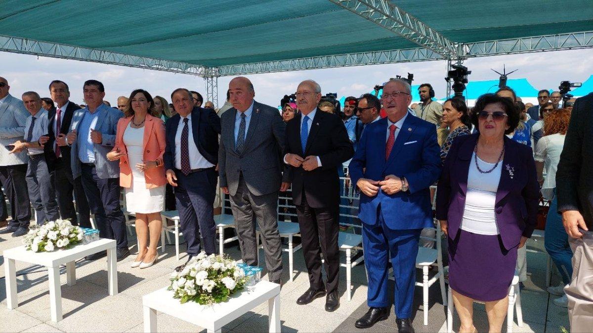 Kemal Kılıçdaroğlu ve CHP’li başkan işçiler tarafından ıslıklandı