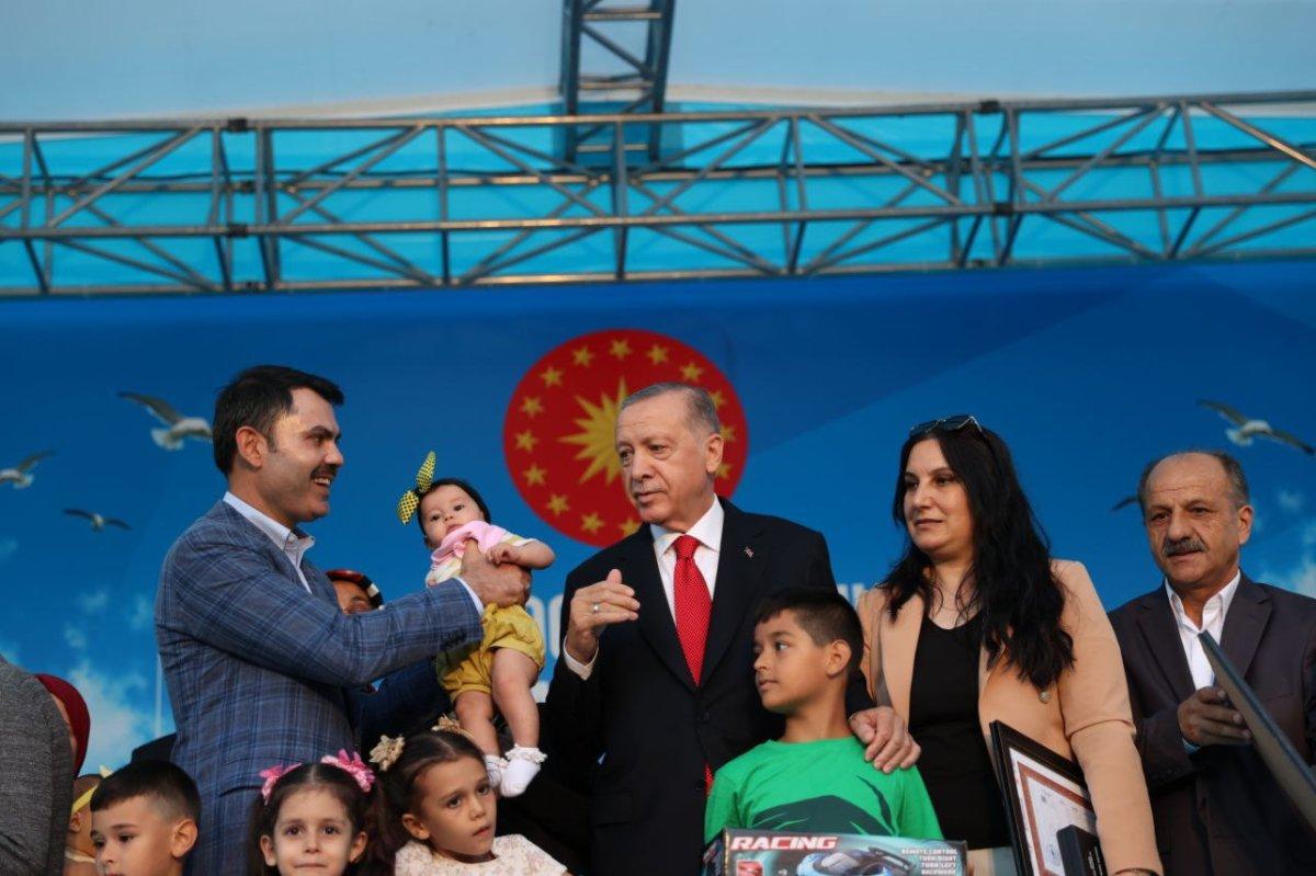 Murat Kurum, Esenler ilk etap anahtar teslim töreninde konuştu