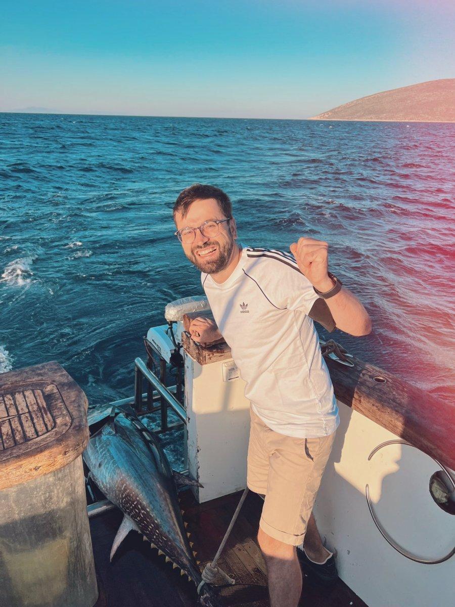 Adem Metan, dev orkinos balığı yakaladı