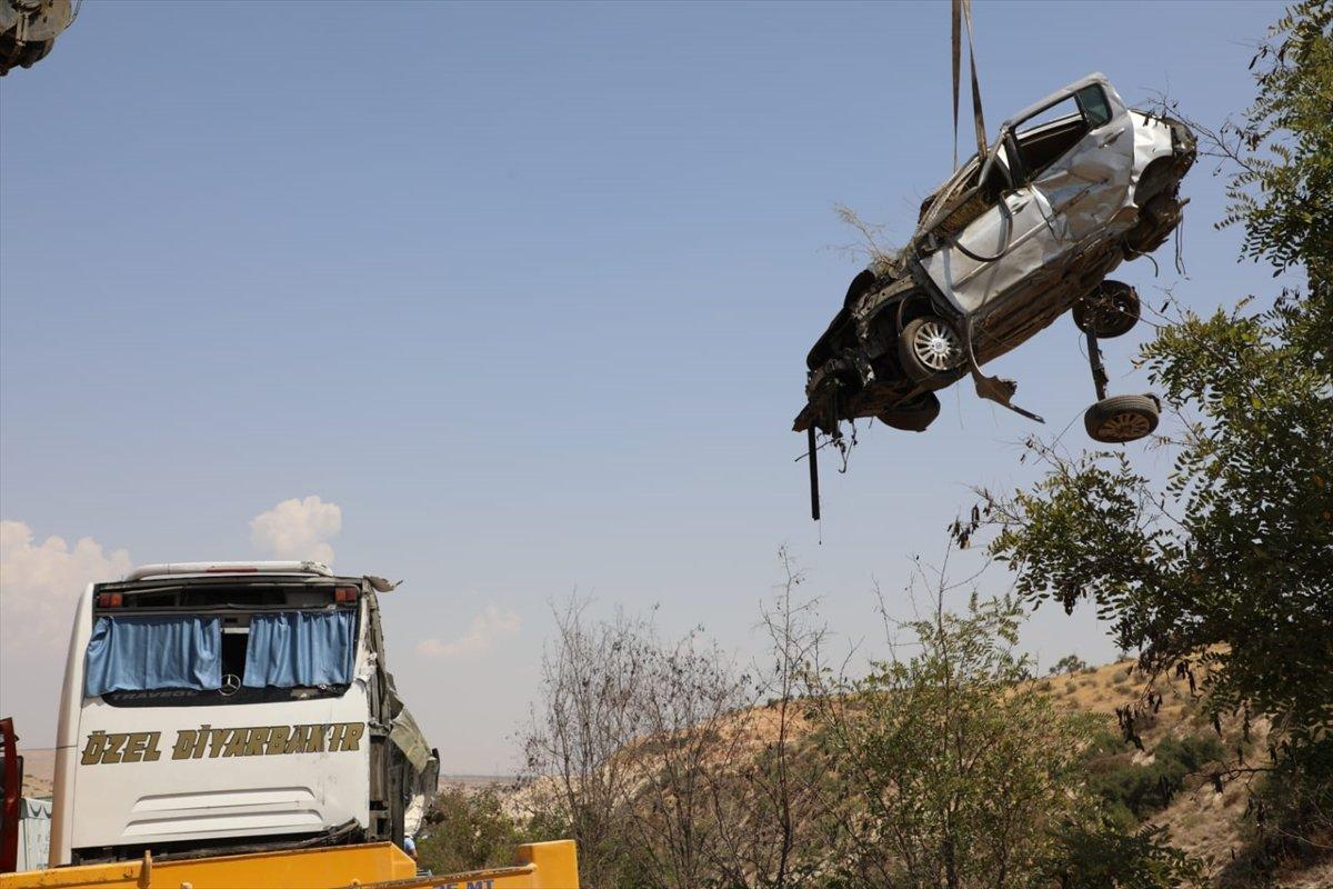 Gaziantep'te yaşanan kazanın boyutunu gösteren kareler