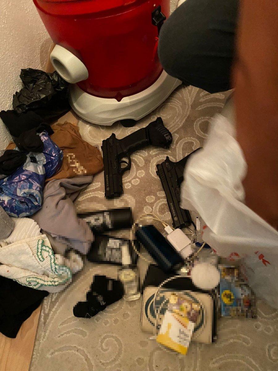 Sultangazi’de terör operasyonunda 3 kişi gözaltına alındı