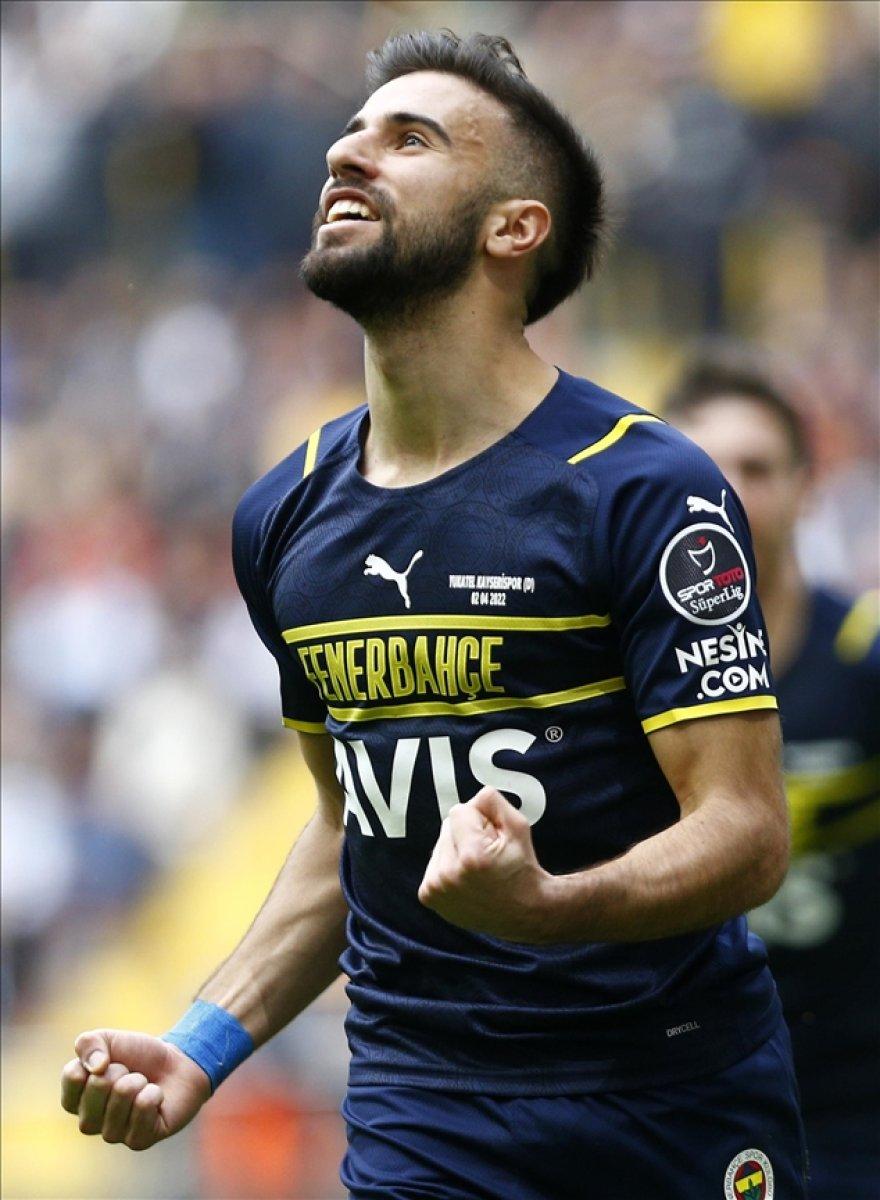 Parma, Diego Rossi'nin peşinde