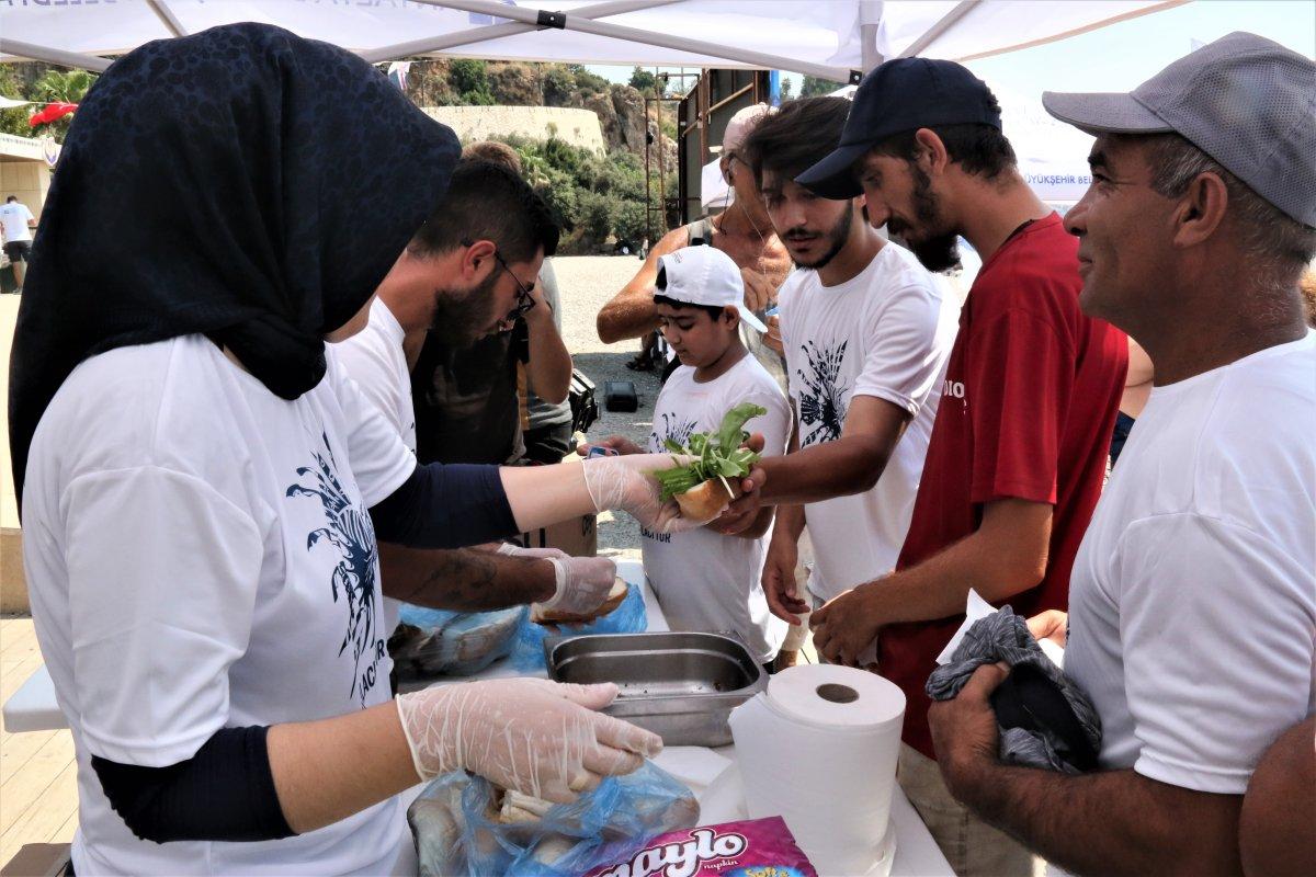 zehirli aslan balığı