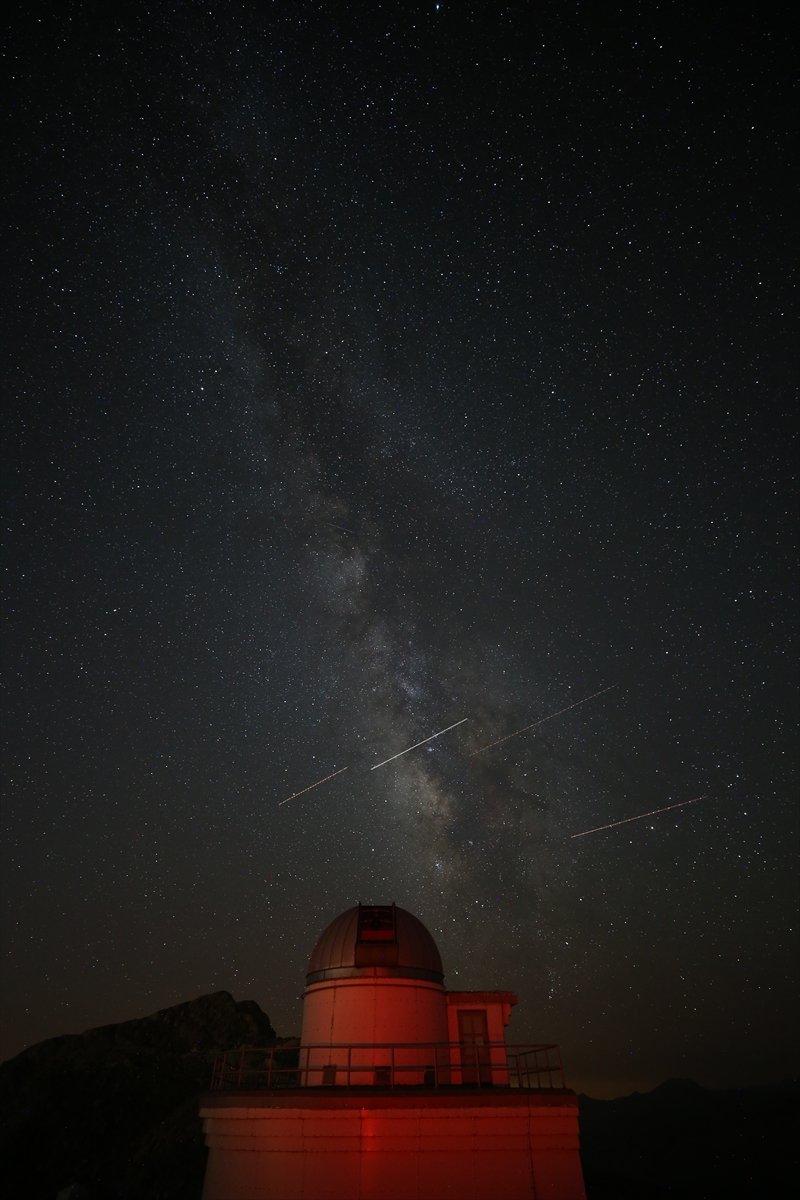 Antalya Gökyüzü Gözlem Etkinliği'nde meteor yağmuru izlendi
