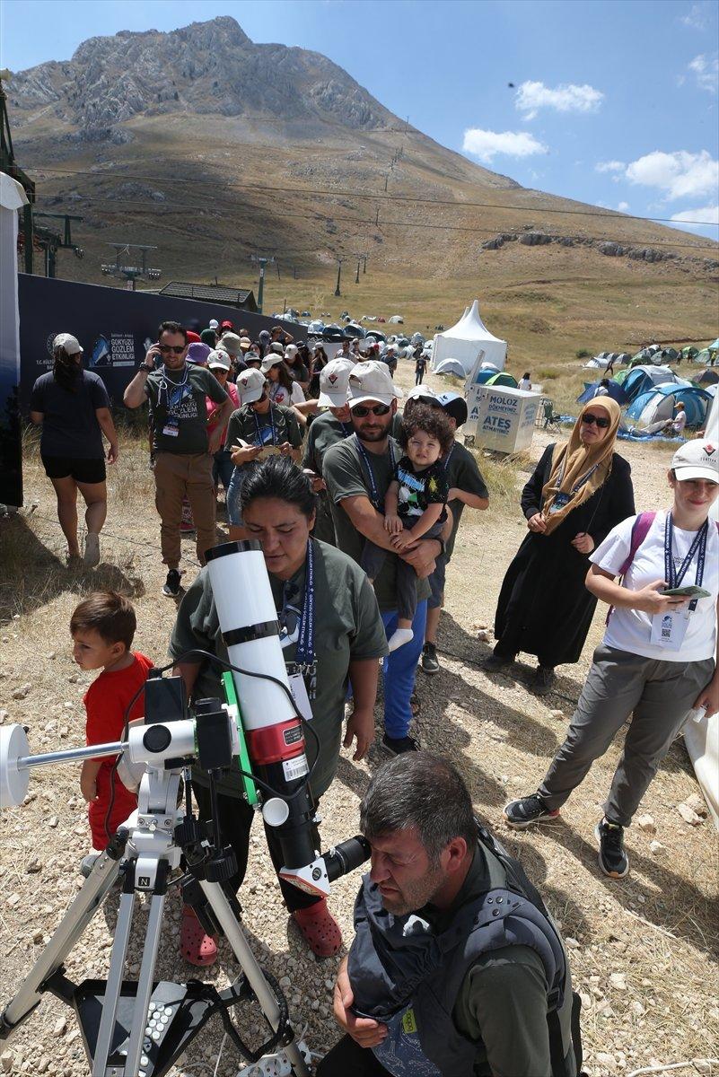 Antalya Gökyüzü Gözlem Etkinliği'nde meteor yağmuru izlendi