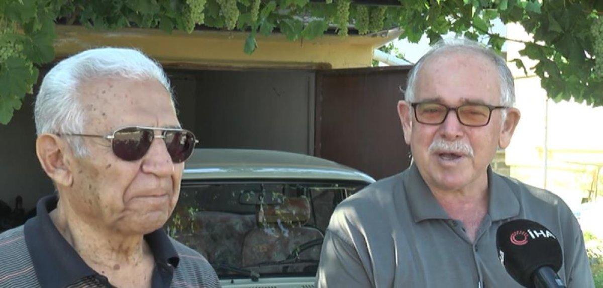 Nevşehir'de görme engelli adamdan eşinden kalan araca vefa