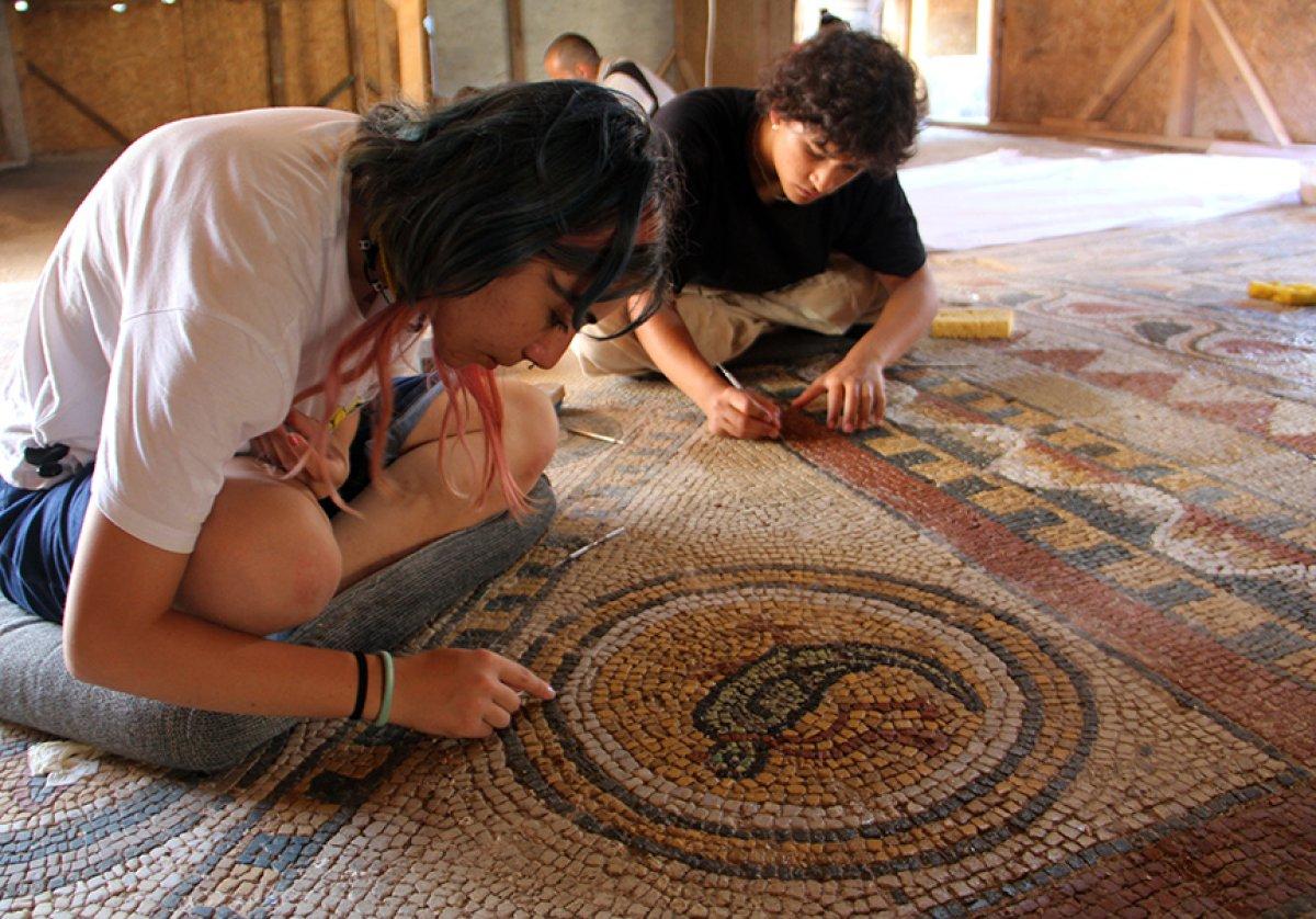 Sinop'ta kazılarda ulaşılan 1600 yıllık mozaikler sergilenmeye hazır
