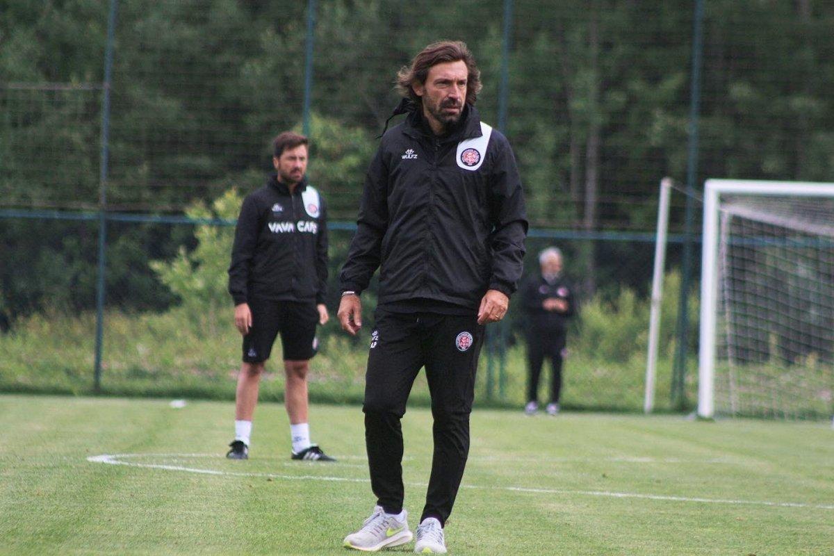 Andrea Pirlo, galibiyetle tanışamadı