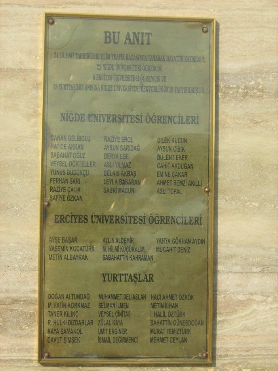 Vakanüvis, hafızalardan silinmeyen trafik kazalarını yazdı