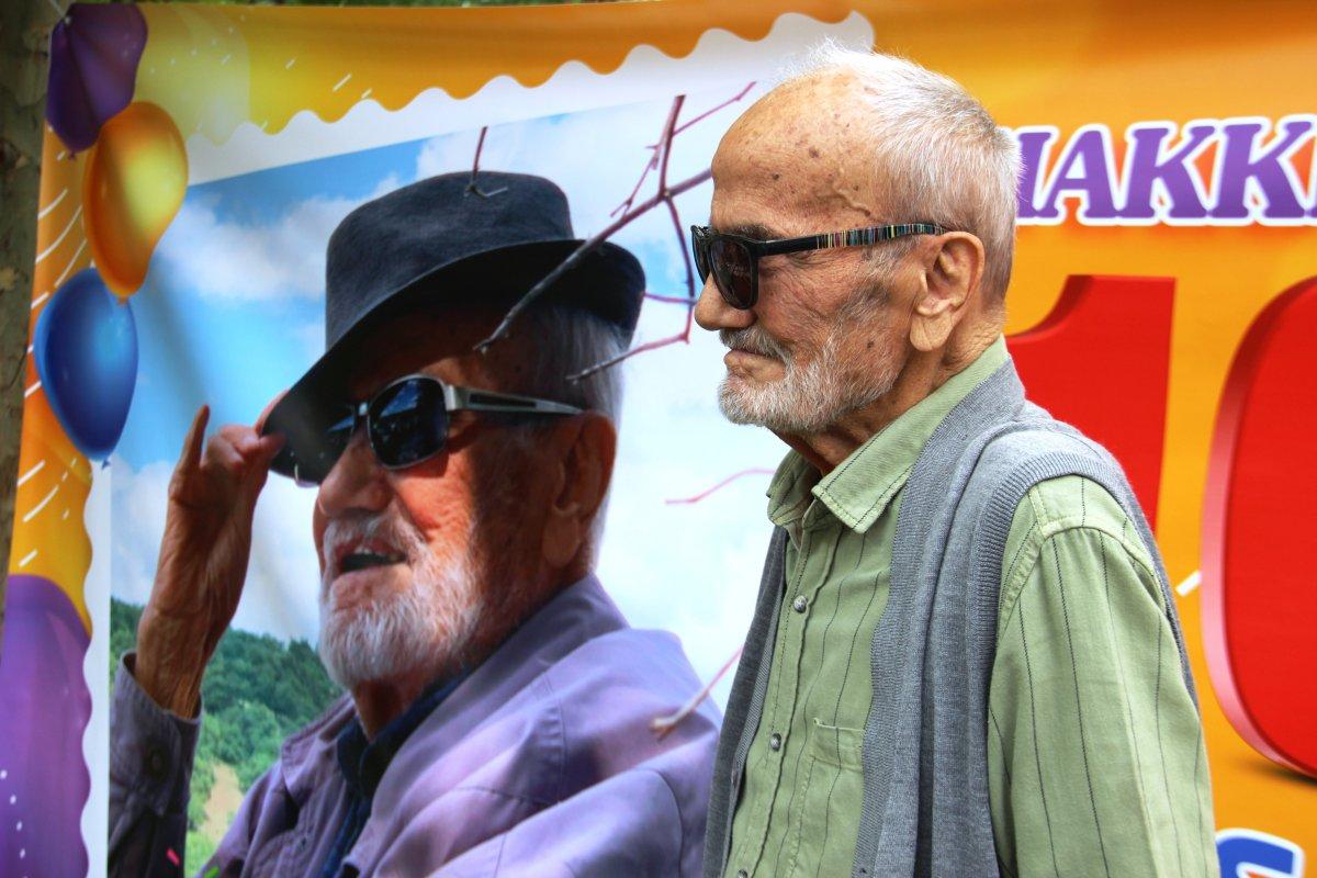 Konya'da 100 yıl boyunca doğum gününü kutlamayan adama yeni yaş sürprizi