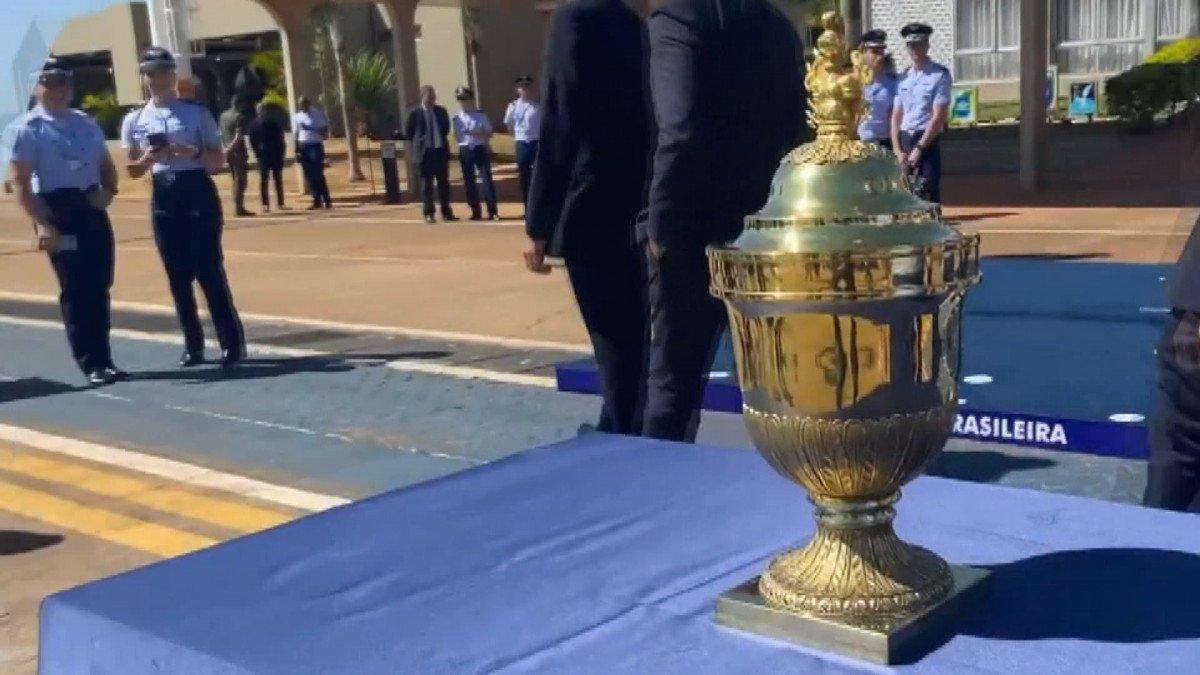 Brezilya’nın ilk imparatorunun mumyalanmış kalbi, ülkeye getirildi