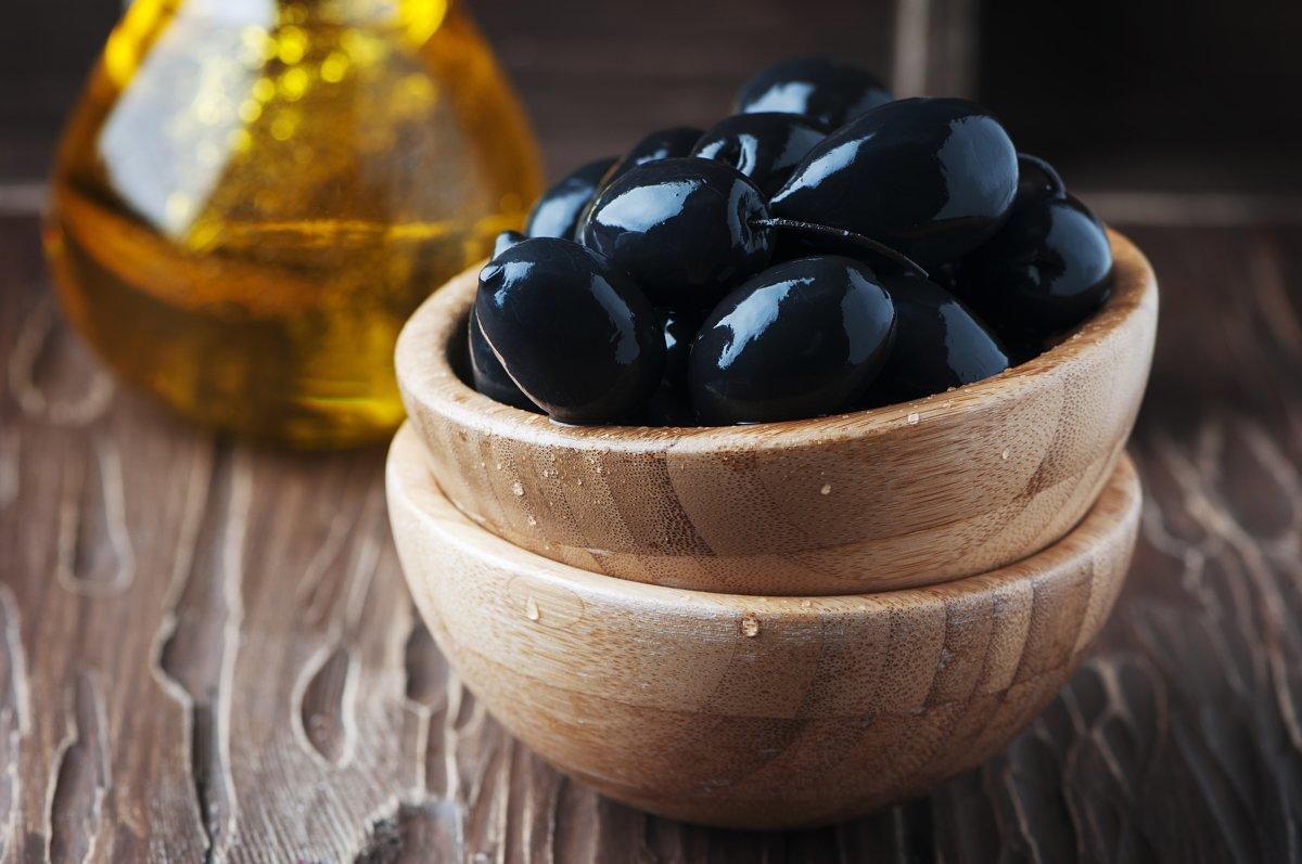 Siyah zeytin mi yeşil zeytin mi? Hangisi daha sağlıklı?