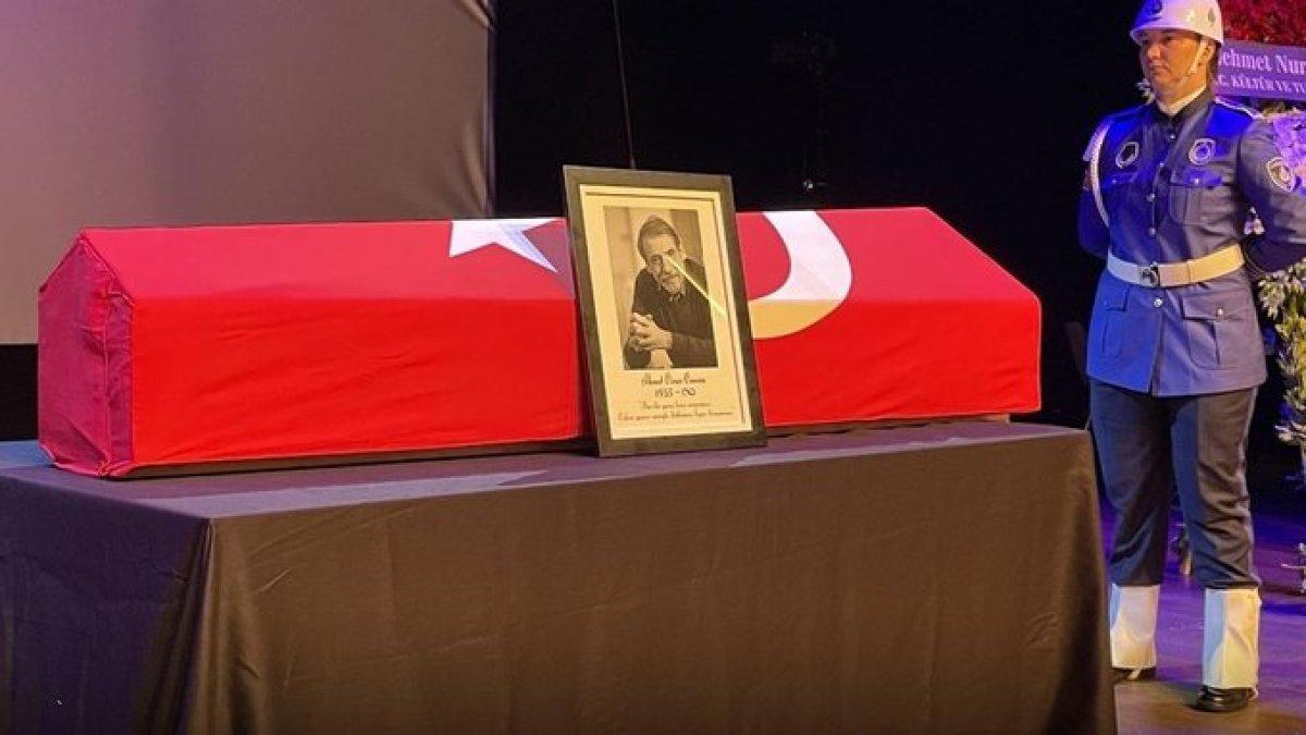 Civan Canova'nın cenazesinde selfie şoku