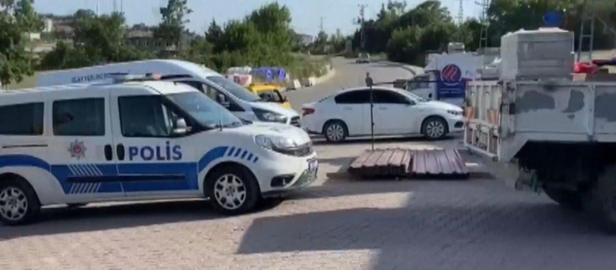 Sinop’ta, iş yerine silahlı saldırı anları kamerada