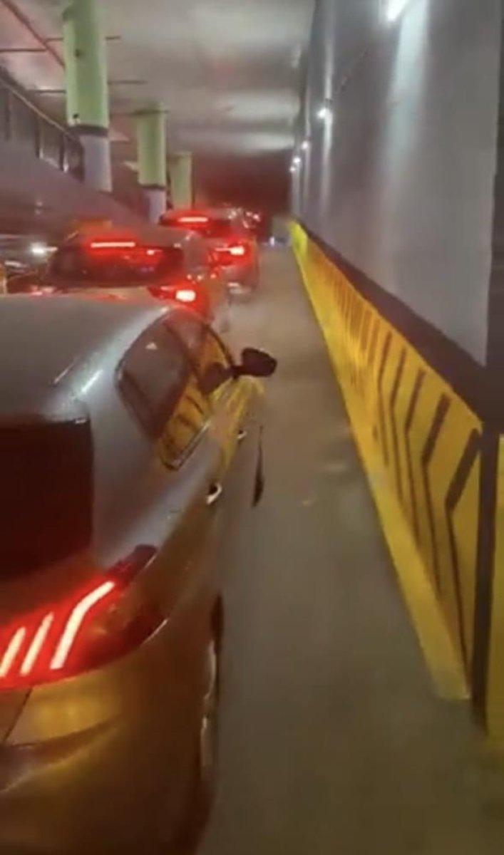 Üsküdar’da sürücüler İSPARK'a tepki gösterdi: Saat 1 oldu