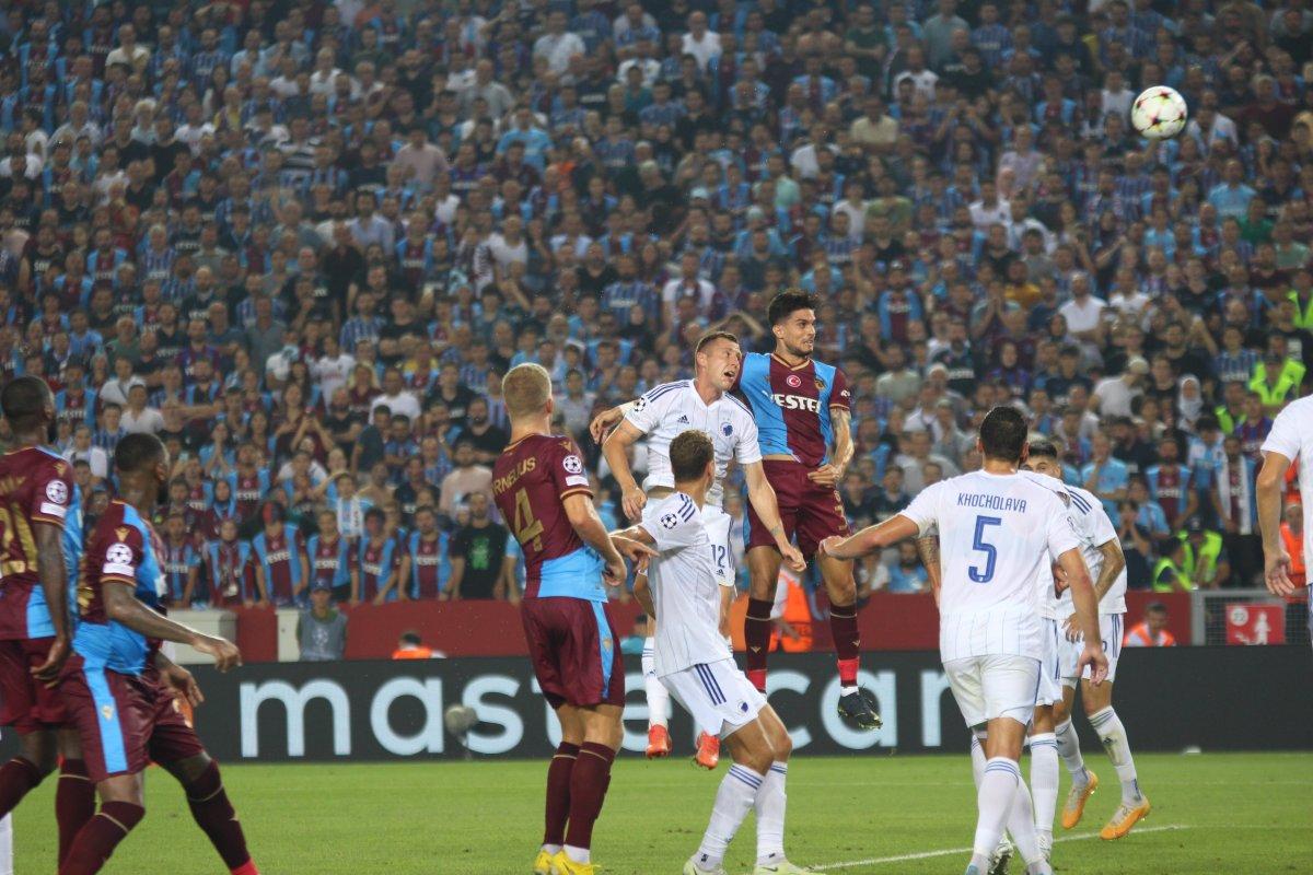 Trabzonspor, UEFA Şampiyonlar Ligi'nden elendi