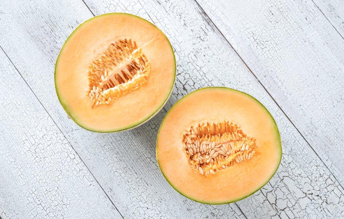Kavun çekirdekleri yenir mi? Neye iyi gelirler?